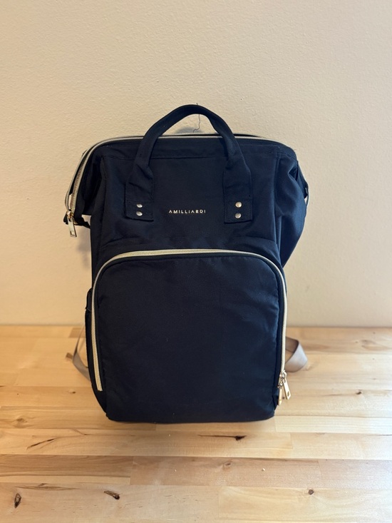 amilliardi Other - Kids Navy Backpack with Front Pocket